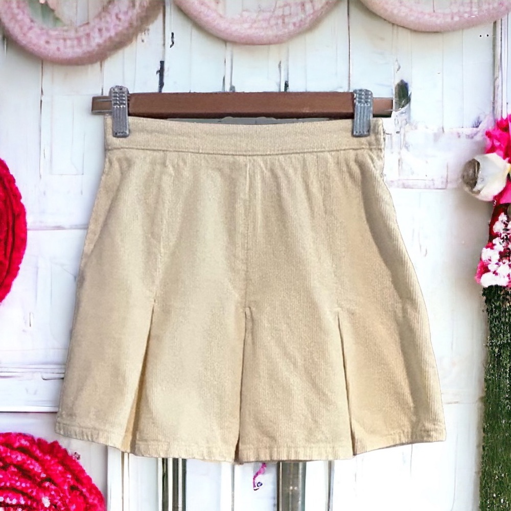 📦 BDG Urban Outfitters Yellow Mini Pleated Skirt